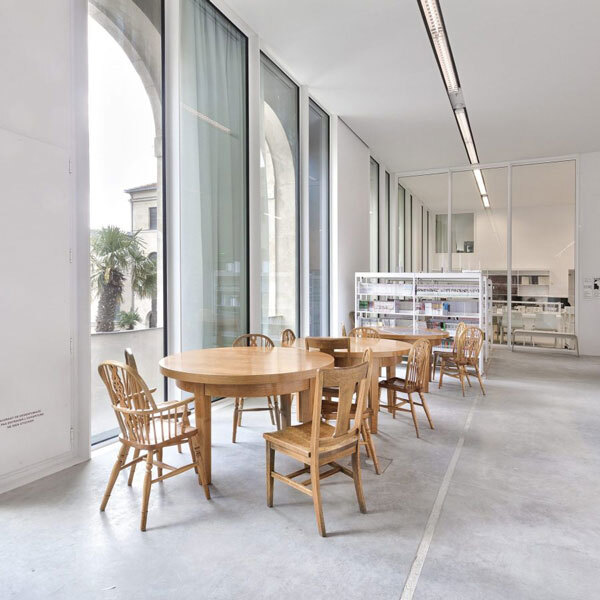 alyos-mediatheque-francoise-sagan-paris-1-plafond-tendu-credit-photo-alyos