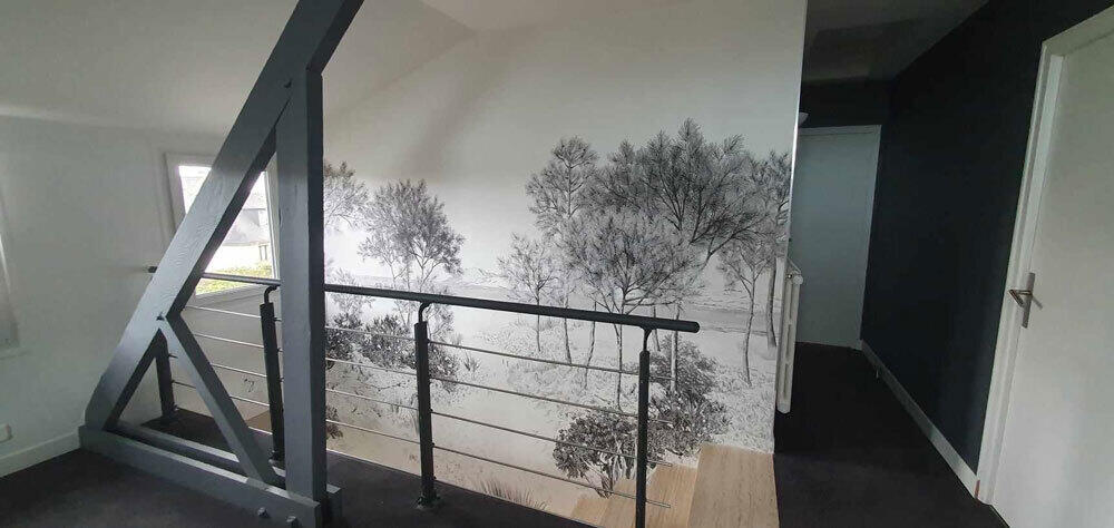 cage-escalier-pose-papier-panoramique-paysage-marin-peinture-noire