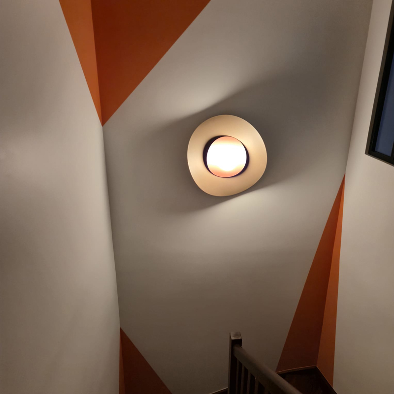 deco-cage-escalier-rennes-formes-geometriques-peinture-amelioration-des-proportions